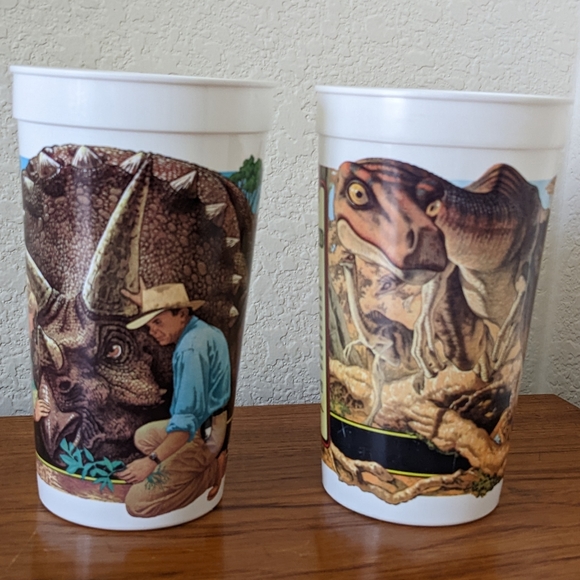 Jurassic Park McDonald's Collector Cups 1992 - Picture 3 of 5